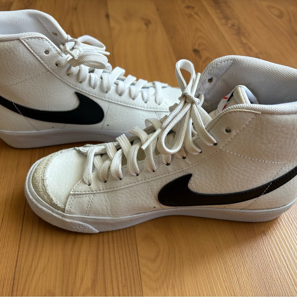 Nike Blazers High-Top Sneakers
